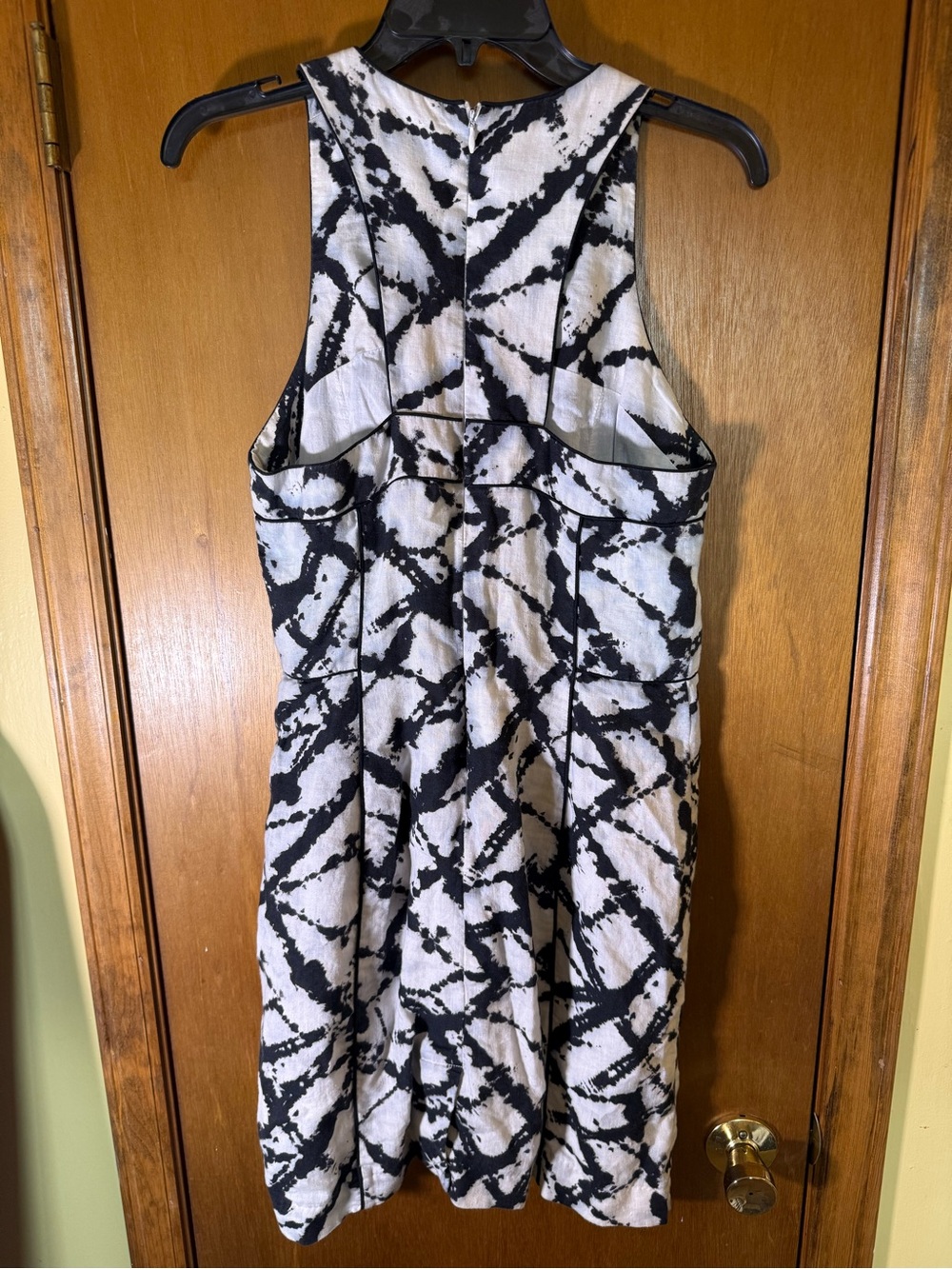 Cynthia Rowley Black & White Tie-Dye Shift Mini Dress - Picture 5 of 9